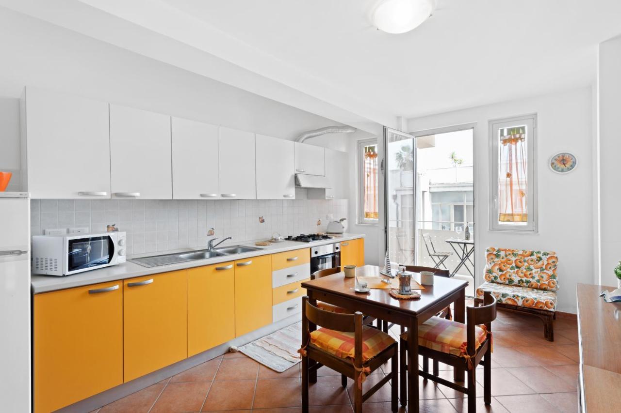 Aci Castello Seaview Apartment With Parking Esterno foto