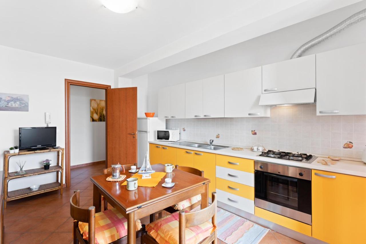 Aci Castello Seaview Apartment With Parking Esterno foto