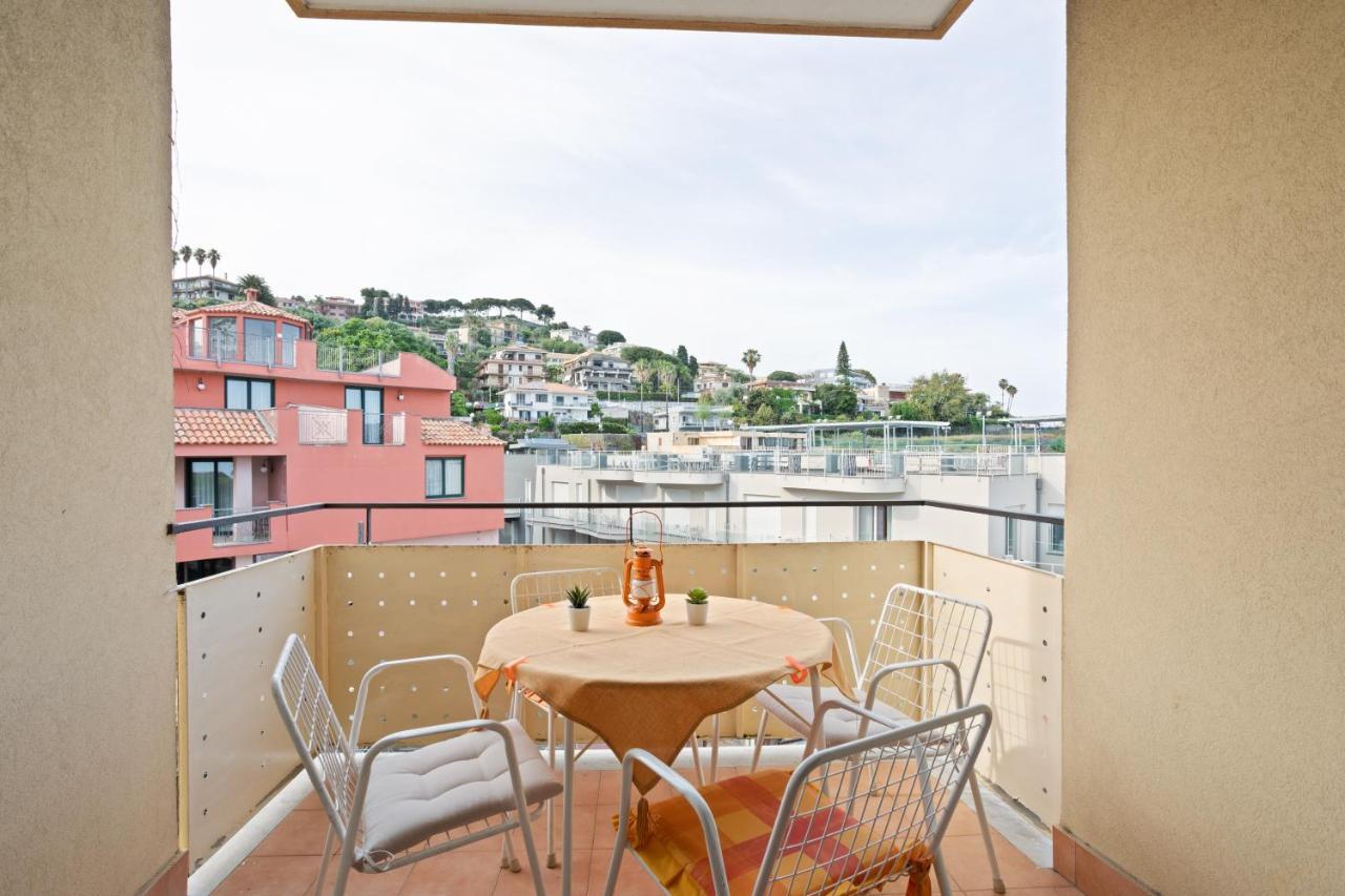 Aci Castello Seaview Apartment With Parking Esterno foto